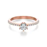 Pierścionek z różowego złota z diamentami